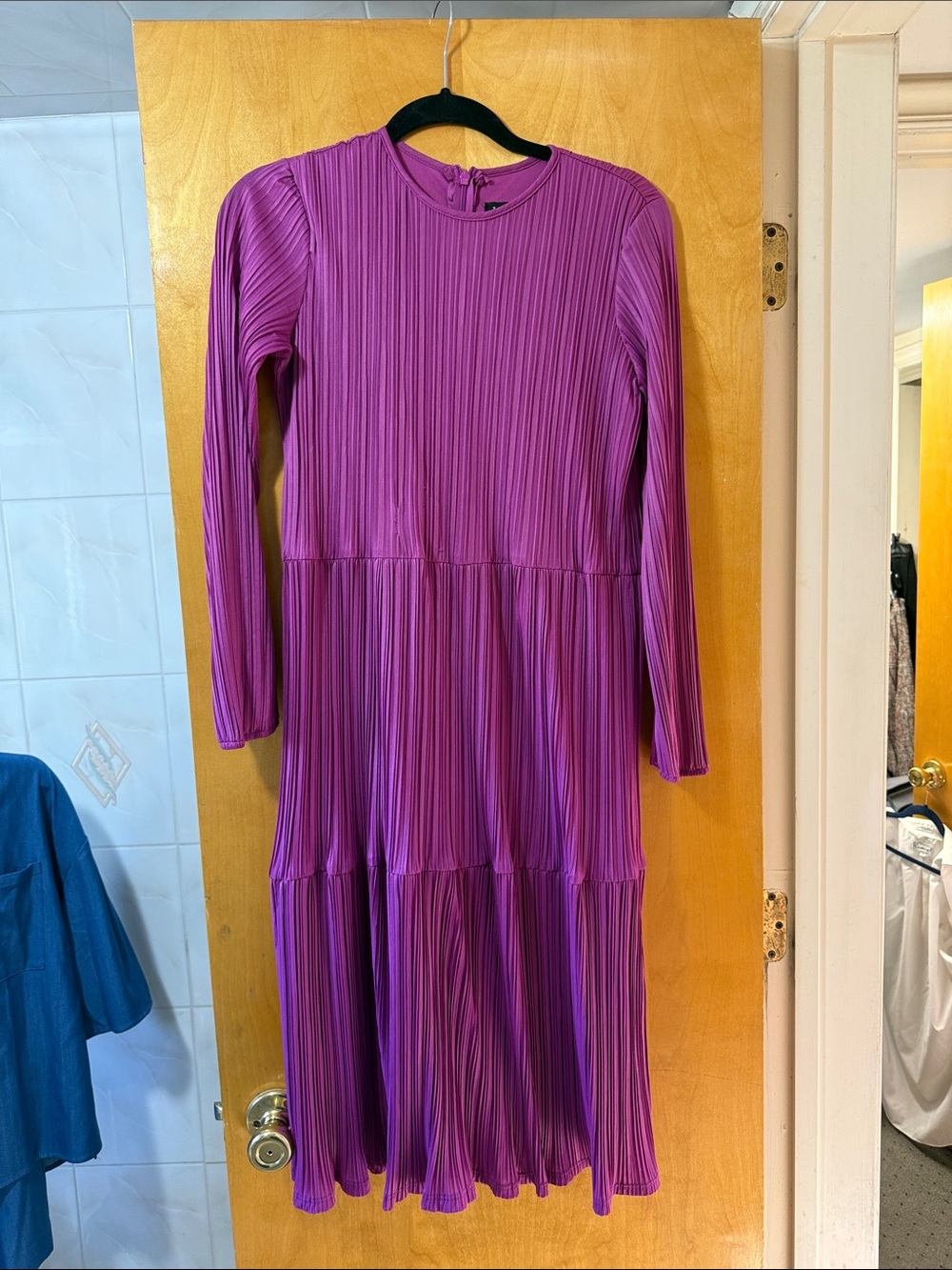 Pleated Long Sleeve Midi Dress in Magenta - Women